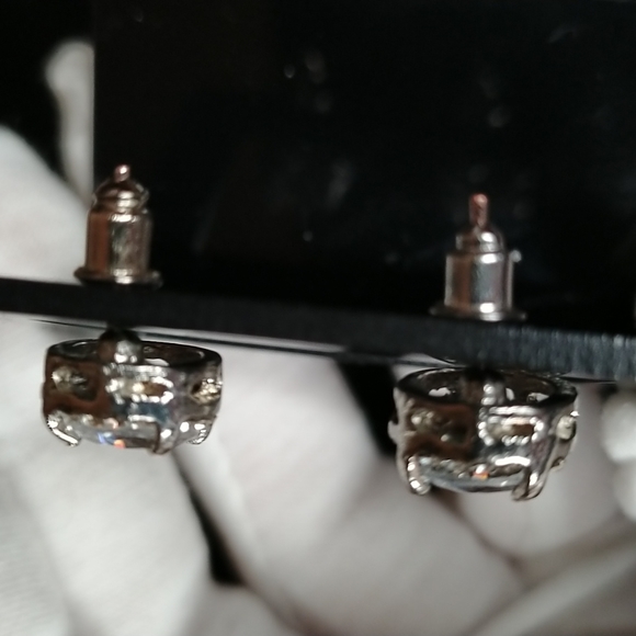 💖Gorgeous 925 Silver and White Sapphire set of Ring and Earrings size 7 - Picture 7 of 11